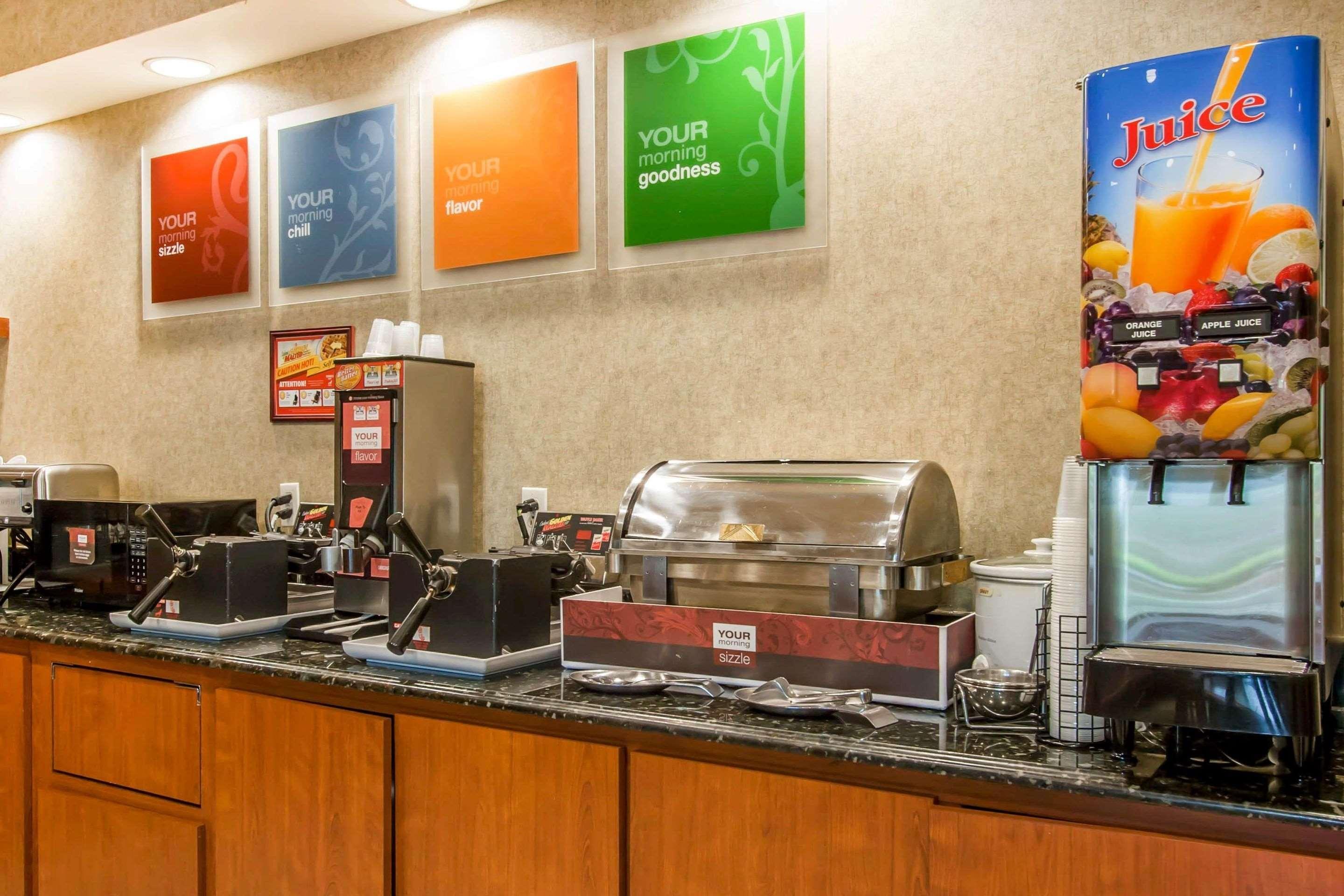 Quality Inn & Suites Germantown North Ngoại thất bức ảnh