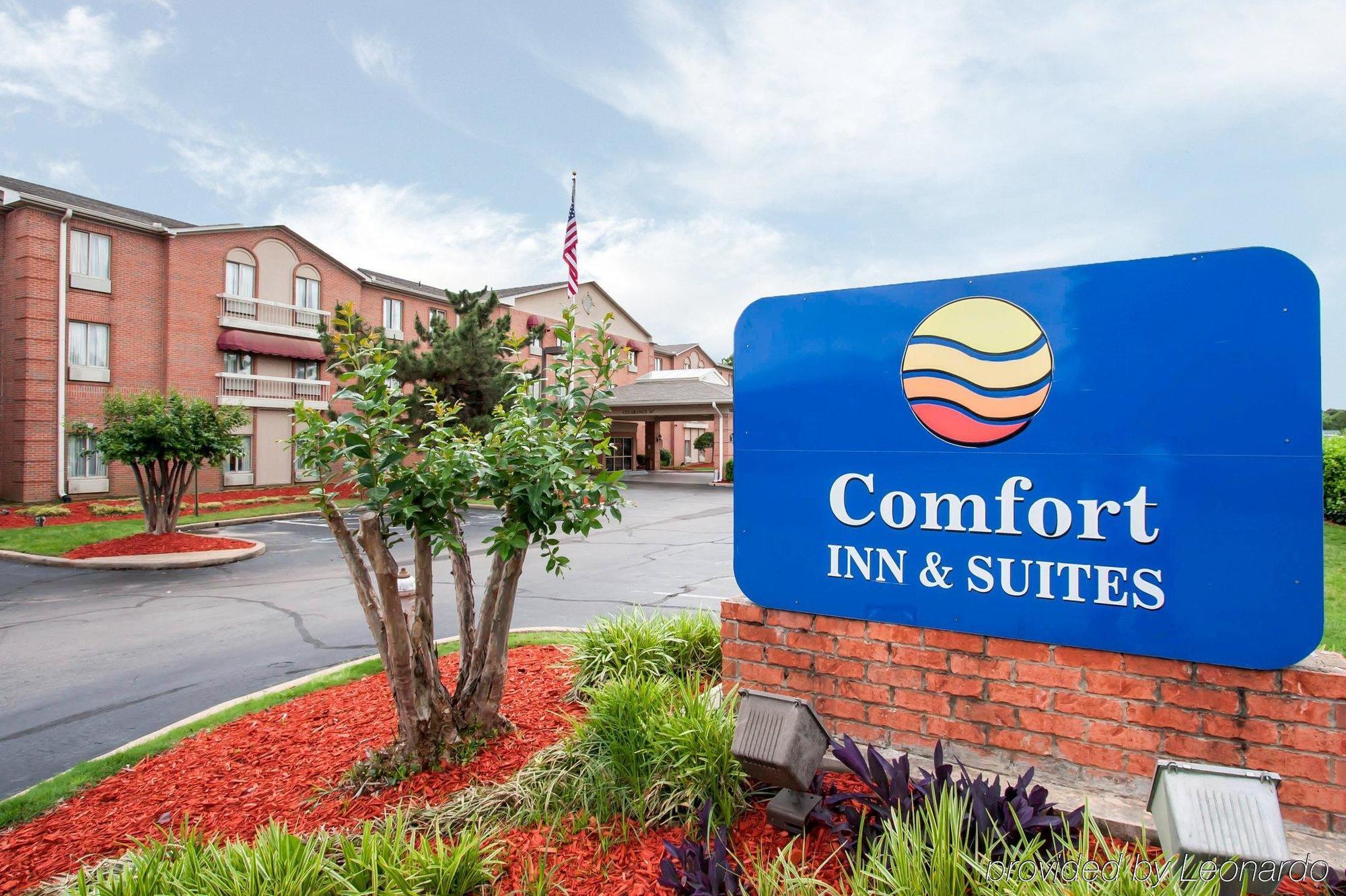 Quality Inn & Suites Germantown North Ngoại thất bức ảnh